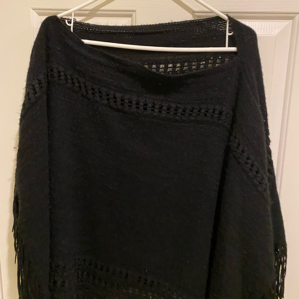 Women’s poncho